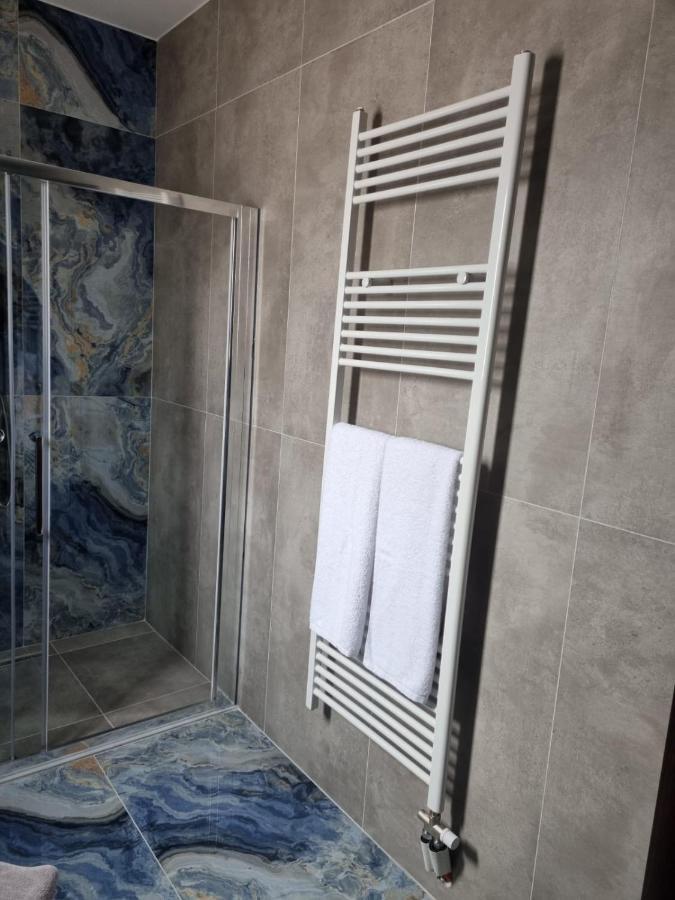Valentina'S Luxe Apartment Mastihari Exterior photo