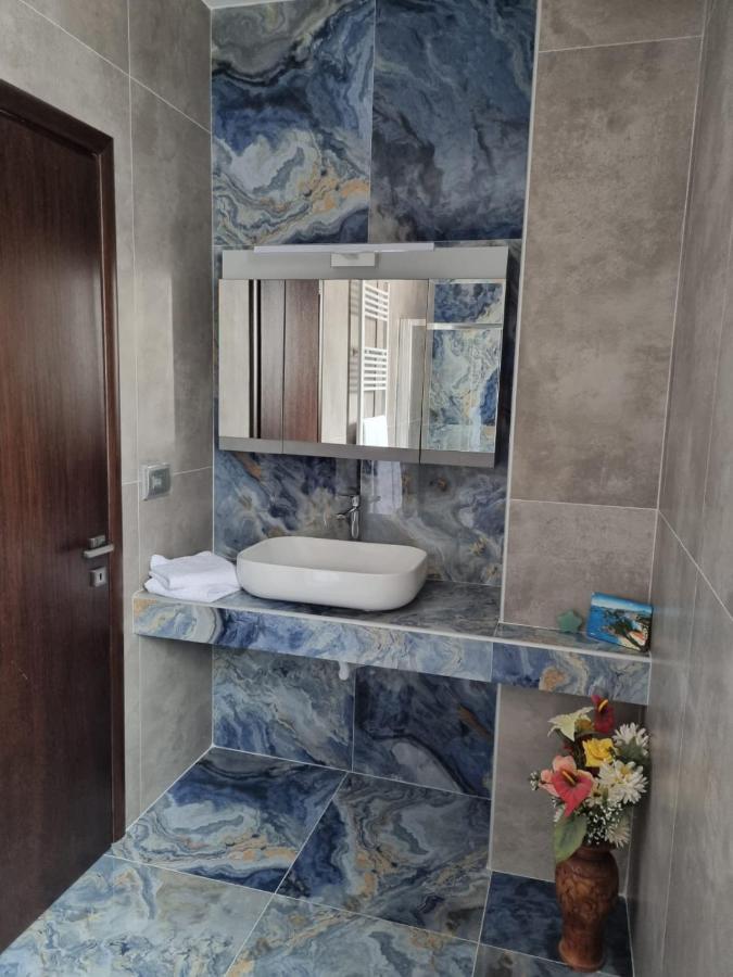Valentina'S Luxe Apartment Mastihari Exterior photo