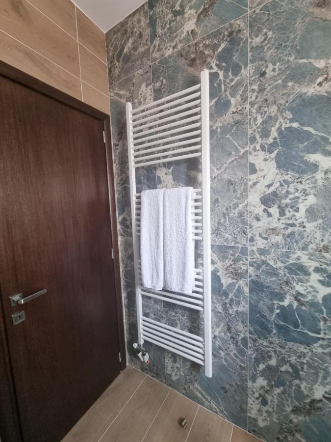 Valentina'S Luxe Apartment Mastihari Exterior photo