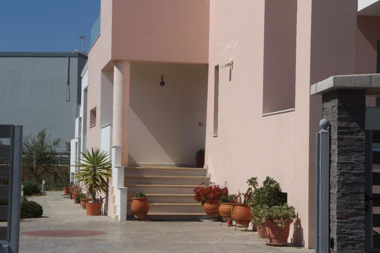 Valentina'S Luxe Apartment Mastihari Exterior photo
